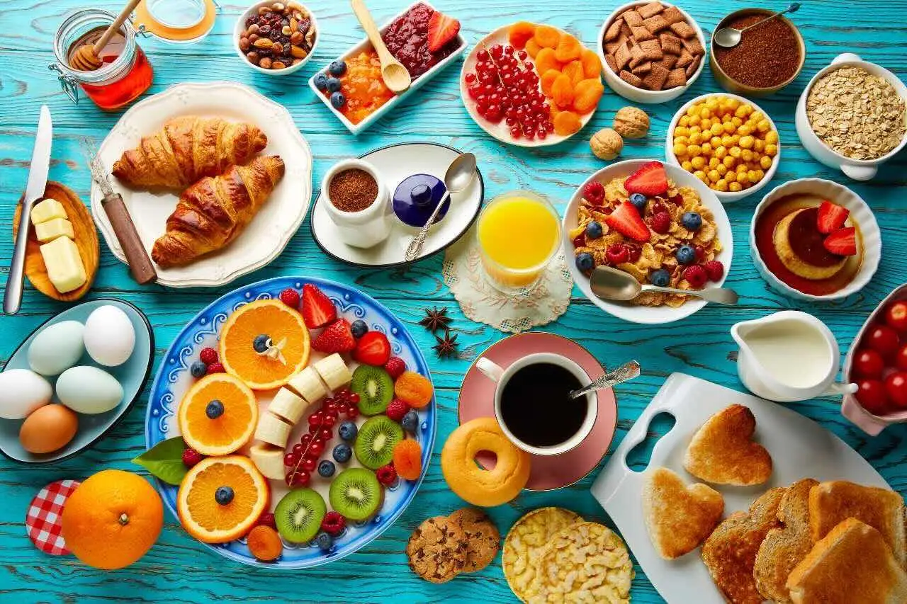 Prova questa colazione estiva che mantiene basso l’indice glicemico: la guida dei nutrizionisti Prova questa colazione estiva che mantiene basso l’indice glicemico: la guida dei nutrizionisti